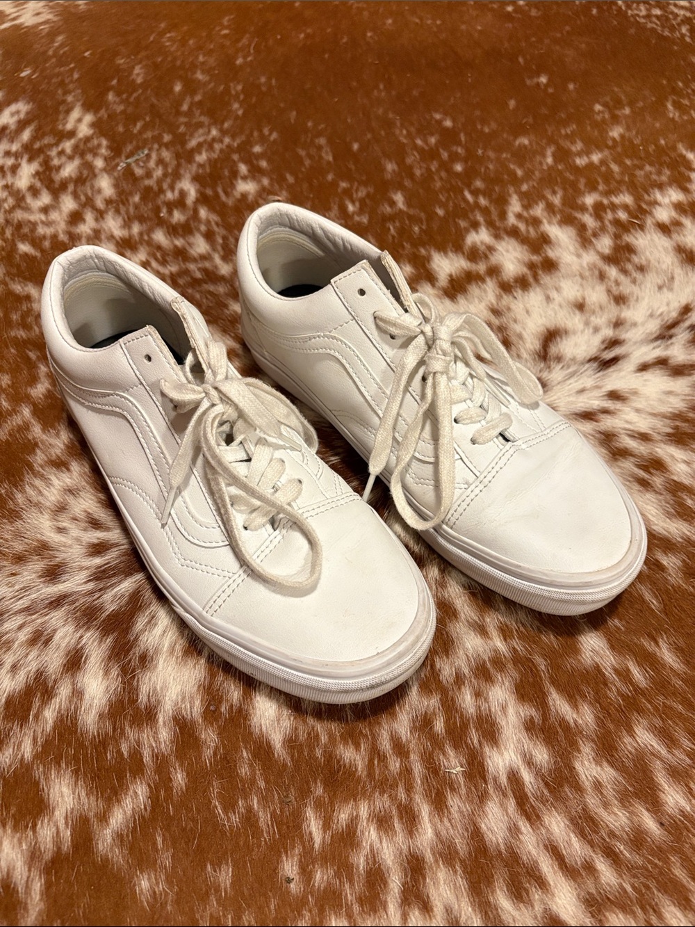 Vans Low-Top Leather Lace-Up Sneakers - White